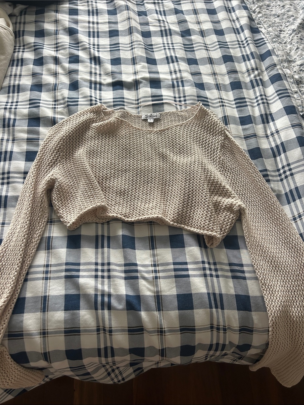 Open-Knit Cropped Sweater Top in Light Cream